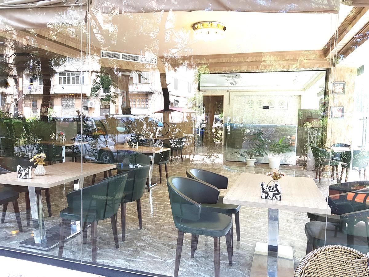 L Plaza Hotel Τυφλίδα Εξωτερικό φωτογραφία
