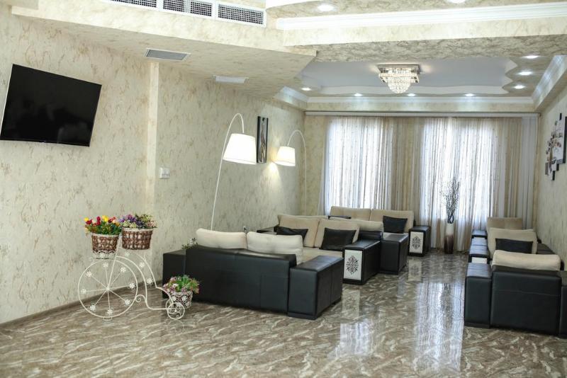 L Plaza Hotel Τυφλίδα Εξωτερικό φωτογραφία
